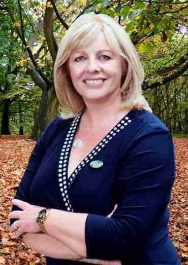 Commercial and Residential Conveyancing, client care survey, property solicitors in Dorset, Dorset Solicitors, Free Legal Advice Clinics, Client Care Survey Nicola Lowe, Wills and Probate Verwood, Dorset, Commercial and Residential Conveyancing