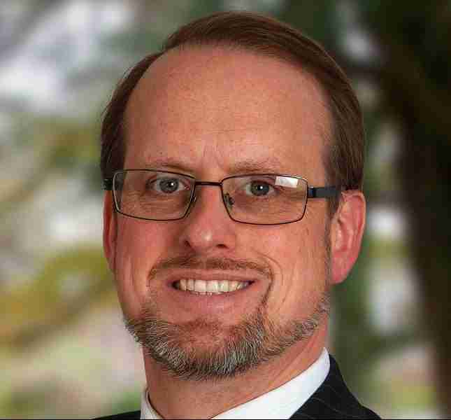 Colin Mitchell Family Lawyer, Family Law, Family Solicitor, Family Solicitors, Divorce Lawyer, Family Solicitor Christchurch, Solicitors in Dorset Divorce and Matrimonial